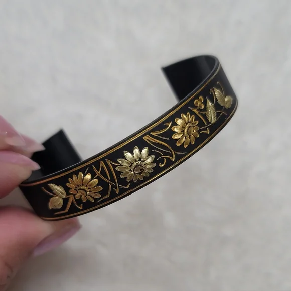 Damascene Floral Cuff - Vintage, Estate - Amazing Condition - Picture 4 of 5